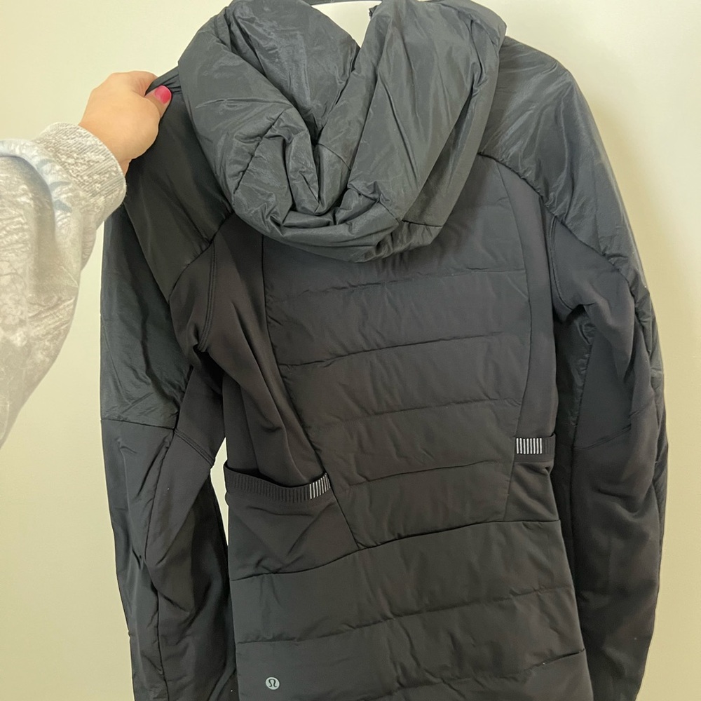 Lululemon jacket - Picture 2 of 3